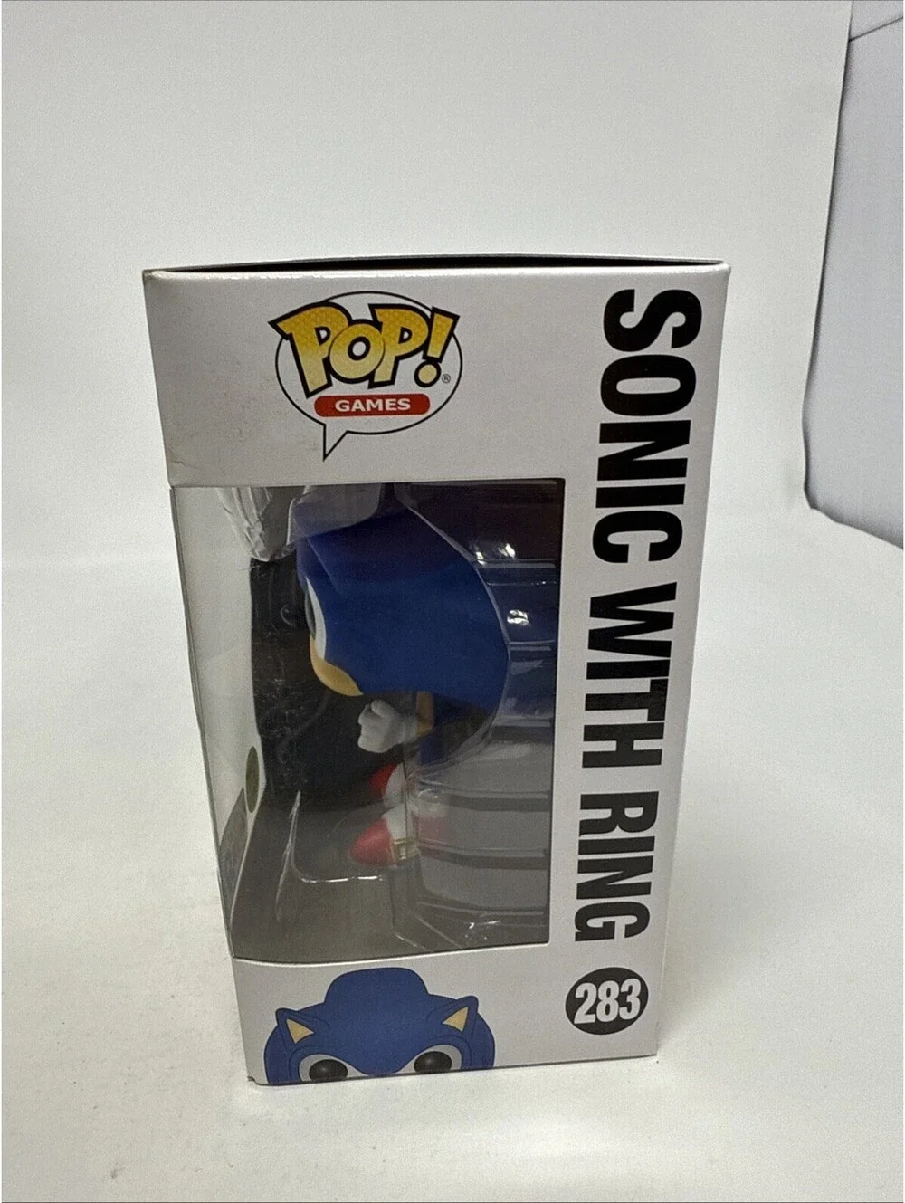 Funko Pop! Vinyl: Sonic the Hedgehog - Sonic the Hedgehog (w/ Ring)Toys R Us 283